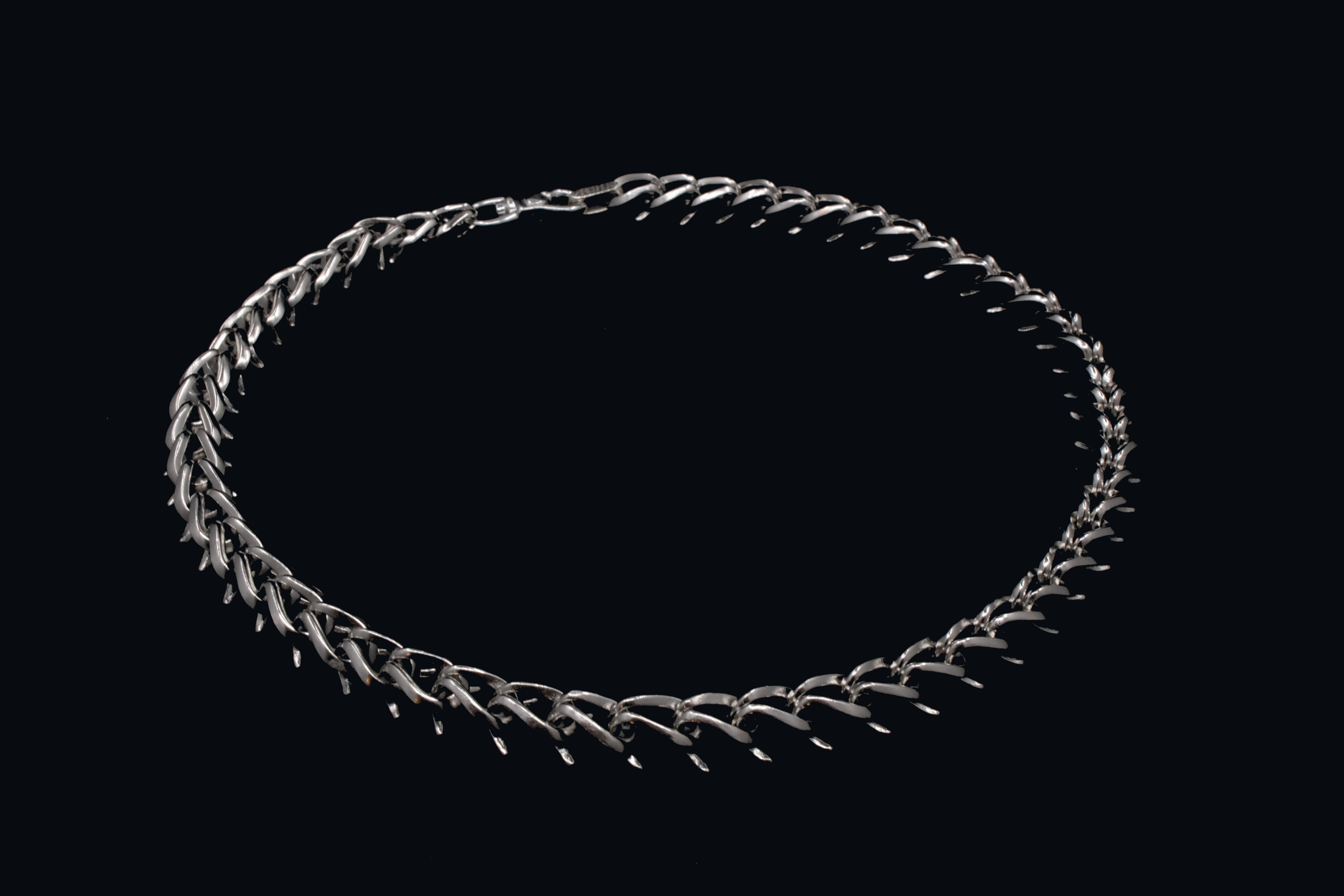 Acantha Chain