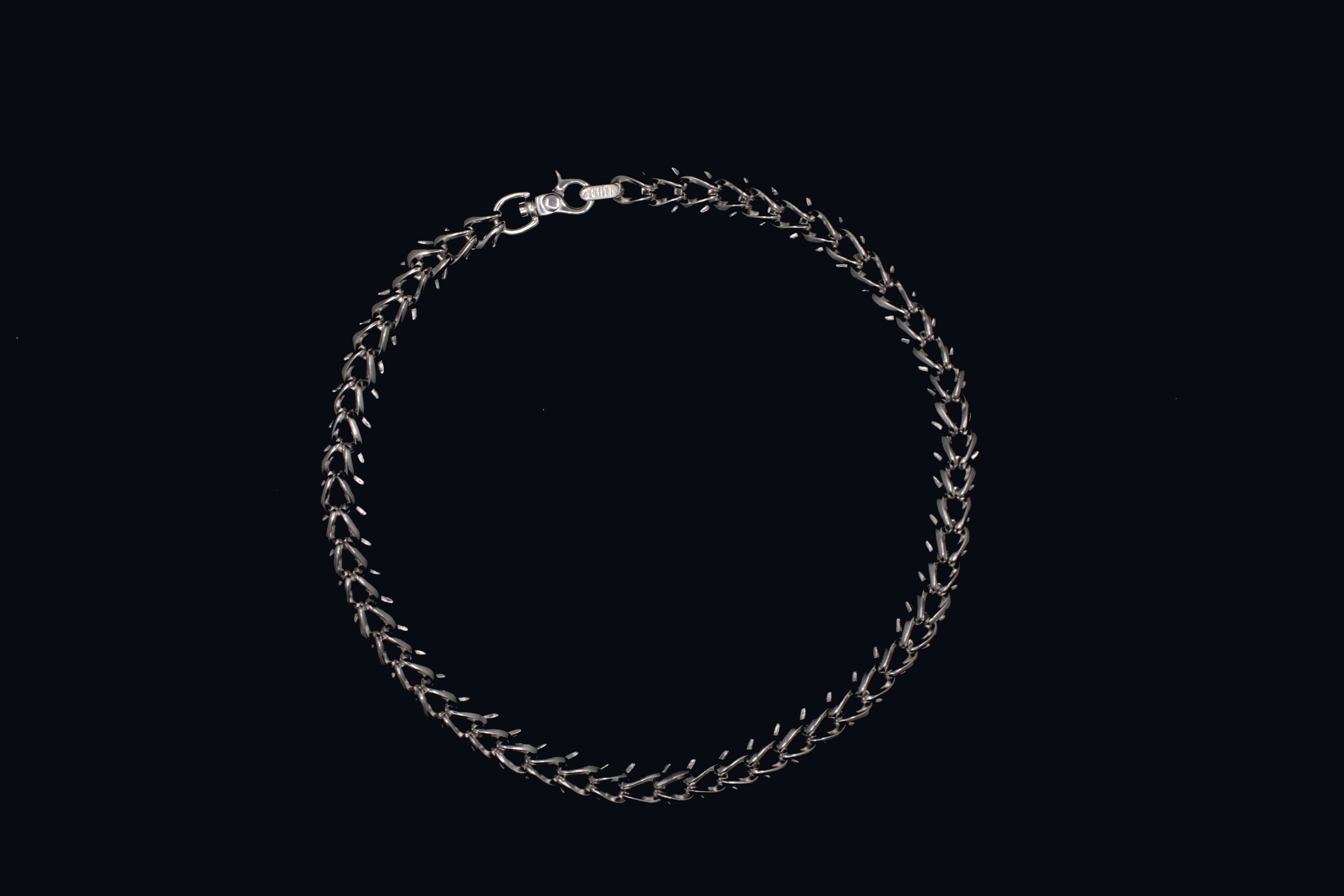 Acantha Chain